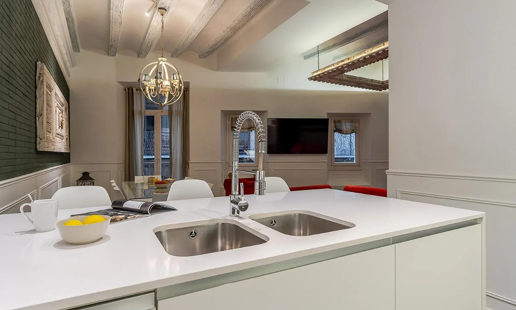 Enjoybcn Tallers Apartment Barcelona