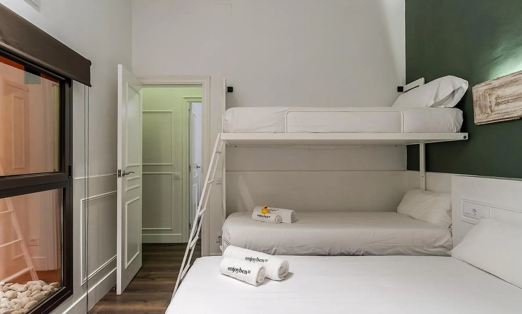 Enjoybcn Tallers Apartment Barcelona